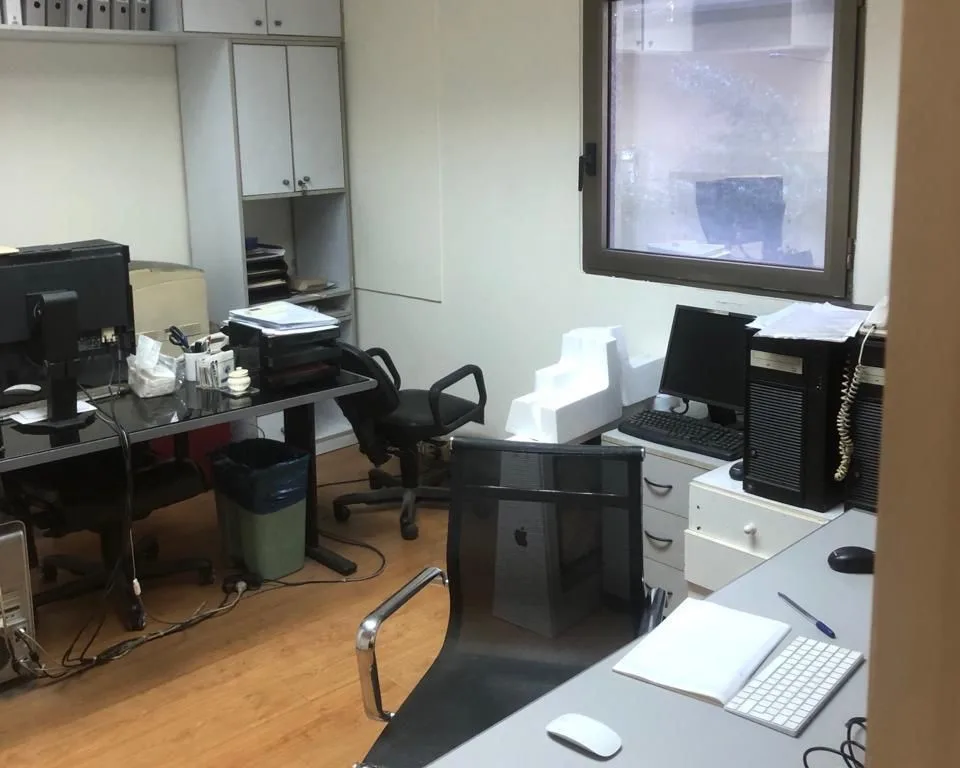 Office for Sale in Gemmayzeh — الصورة 2