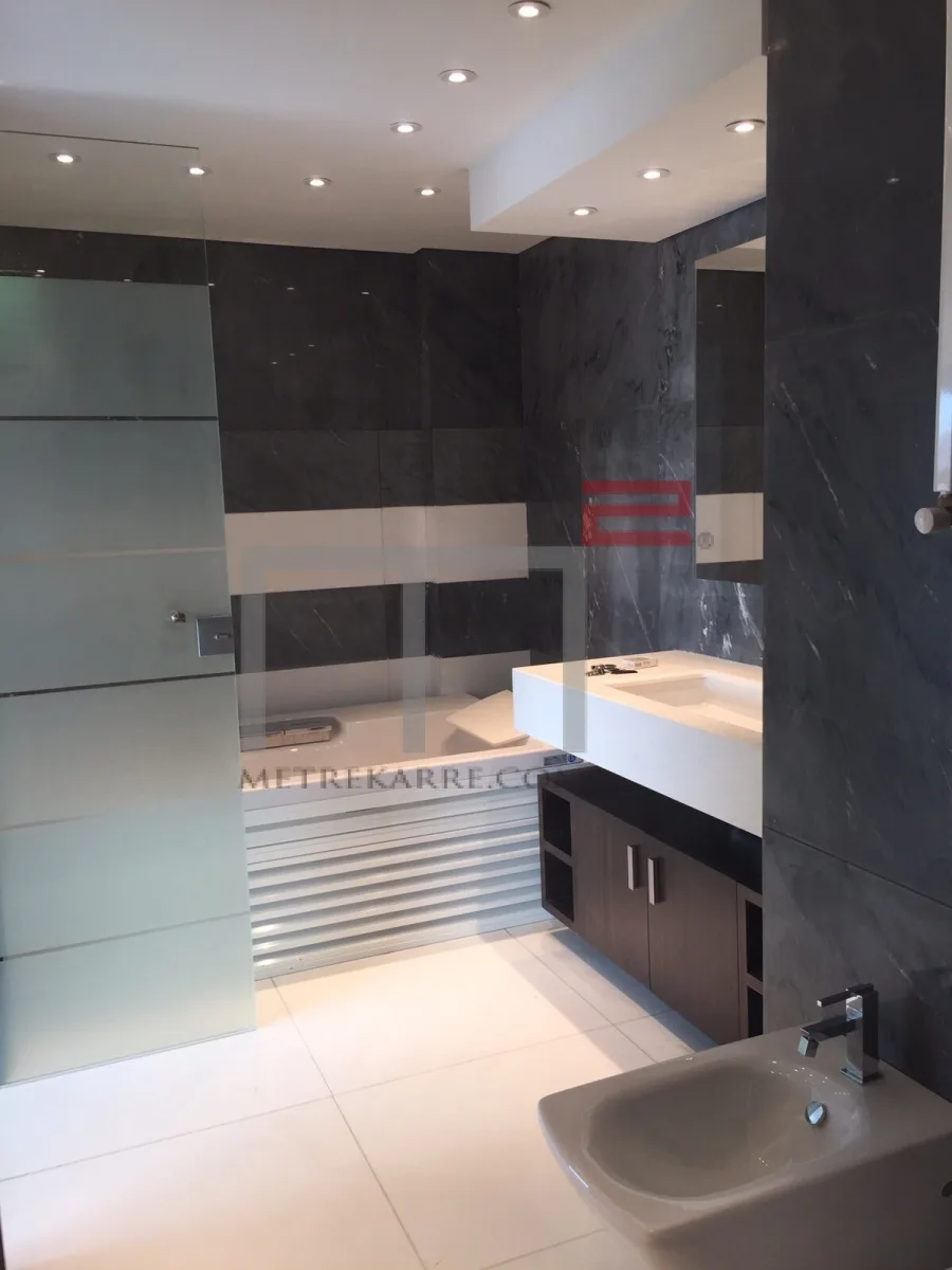 Duplex for Rent in Badaro — الصورة 4