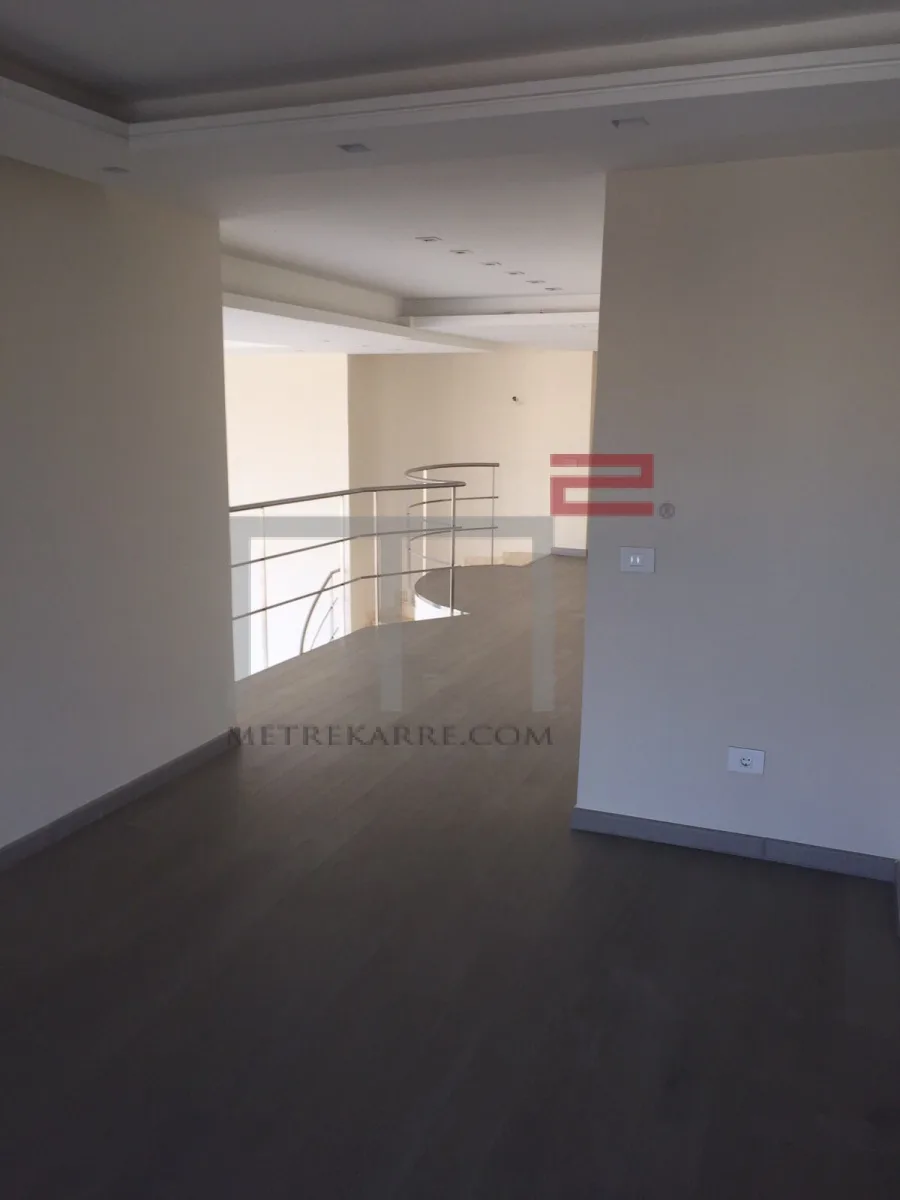 Duplex for Rent in Badaro — الصورة 2