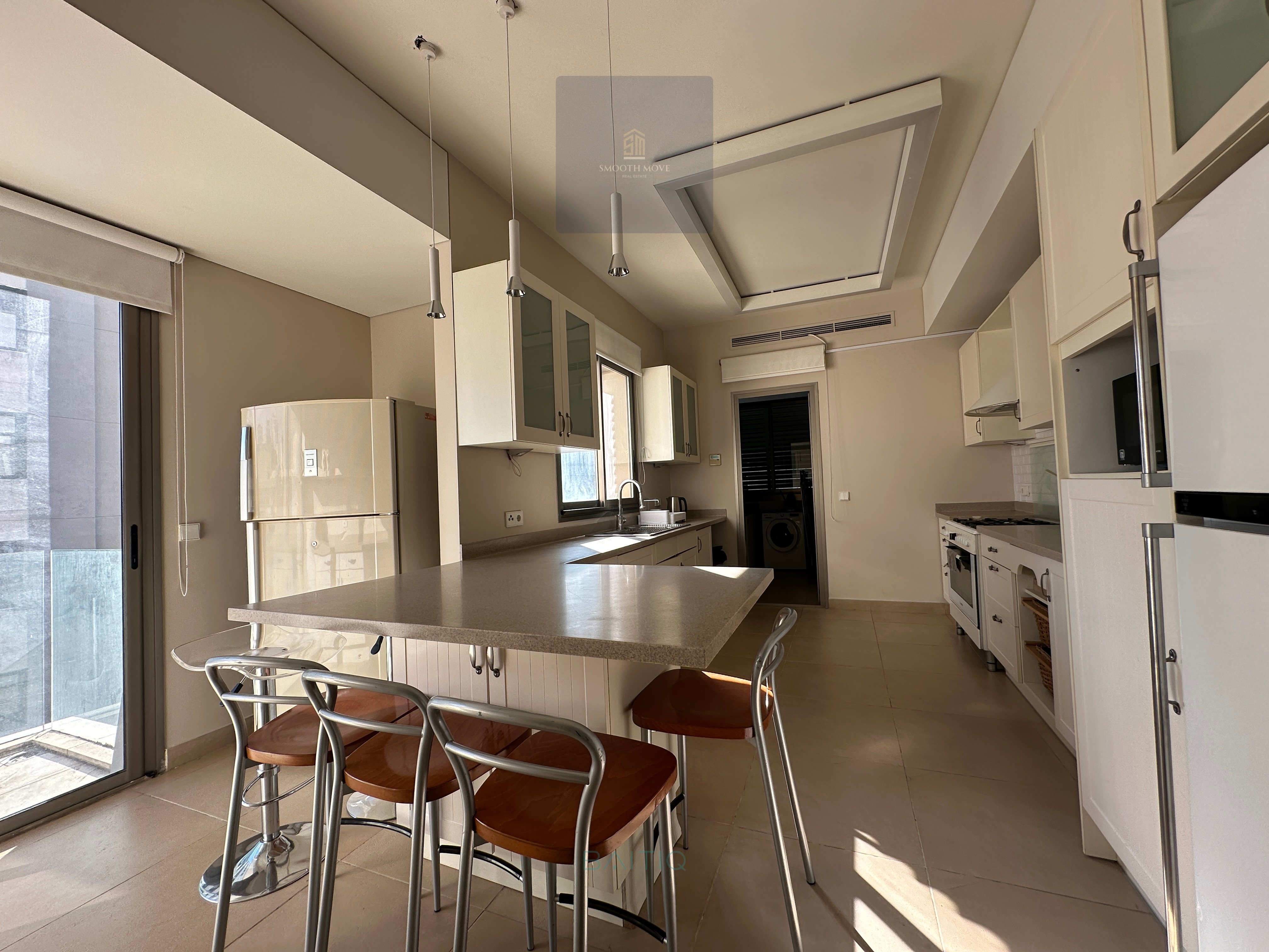 Superb Furnished Apartment for Rent or Sale in Achrafieh — الصورة 8
