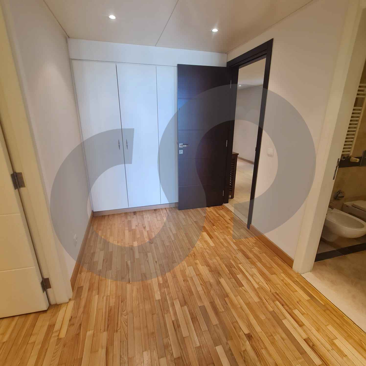 2 Elevators/Underground Parking Spots/ACHRAFIEH — الصورة 3