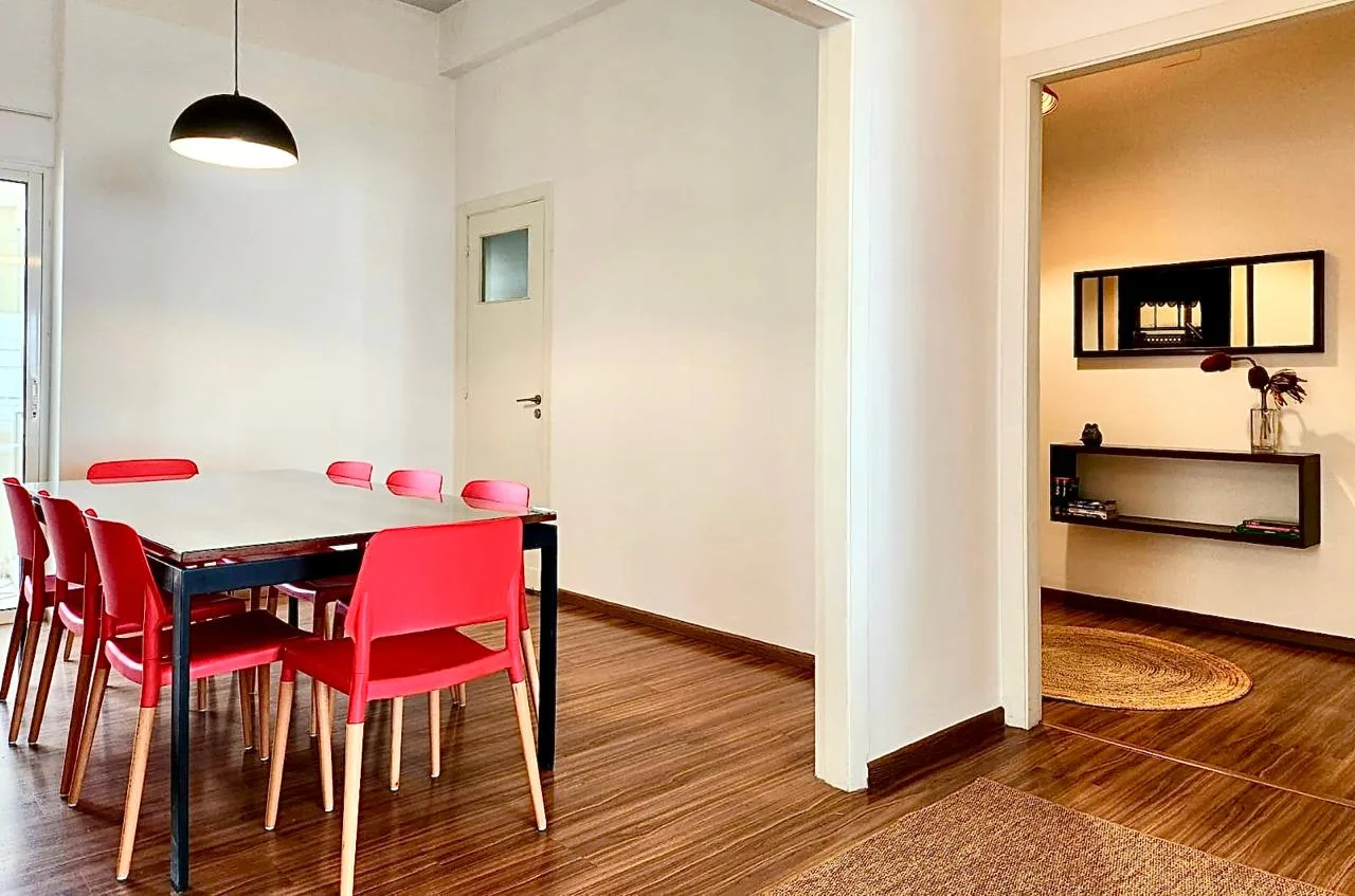 Apartment for Rent in Mar Mikhael, Beirut, Lebanon — الصورة 5