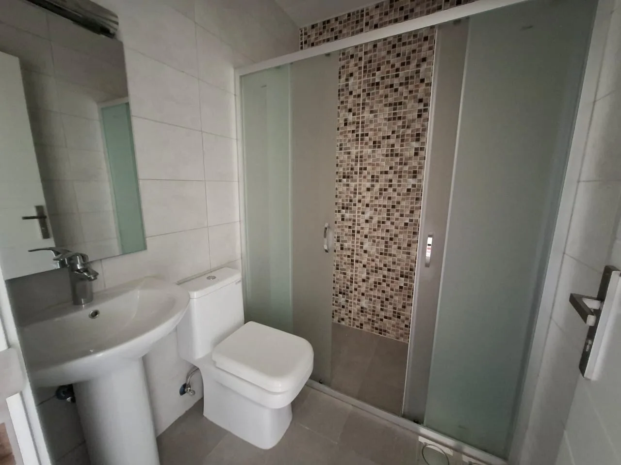 Duplex for Sale in Halat — الصورة 10