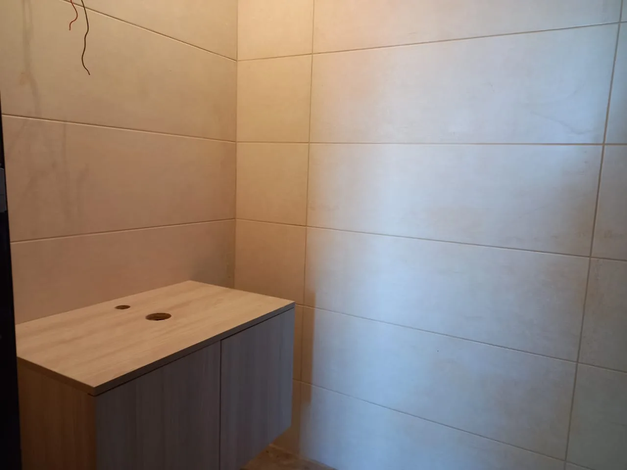 Duplex for Sale in Ballouneh, Lebanon — الصورة 5