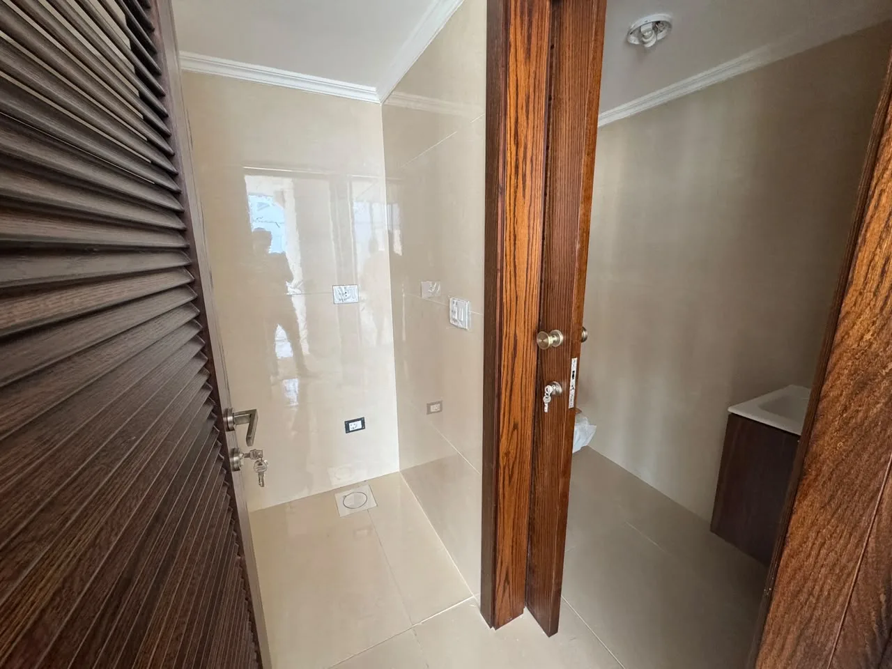 Office for Rent in Adliyeh — الصورة 6