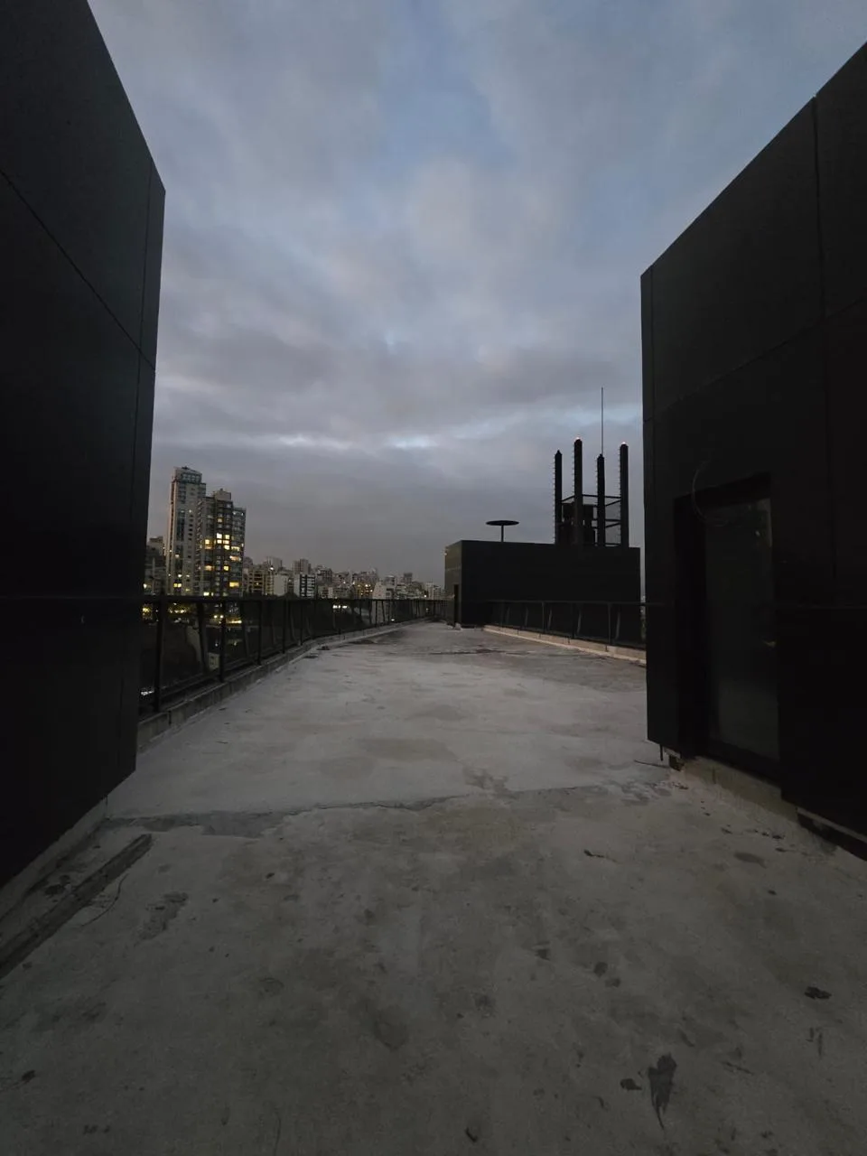 Loft for Sale in Achrafieh, Beirut, Lebanon — الصورة 5