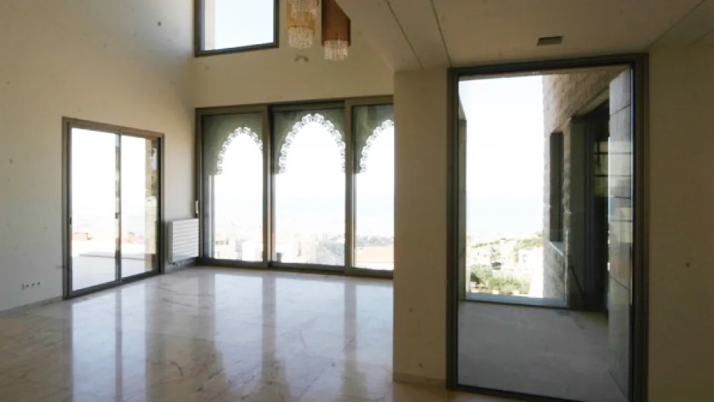 Villa for Sale in Ain Saadeh, Lebanon — الصورة 3