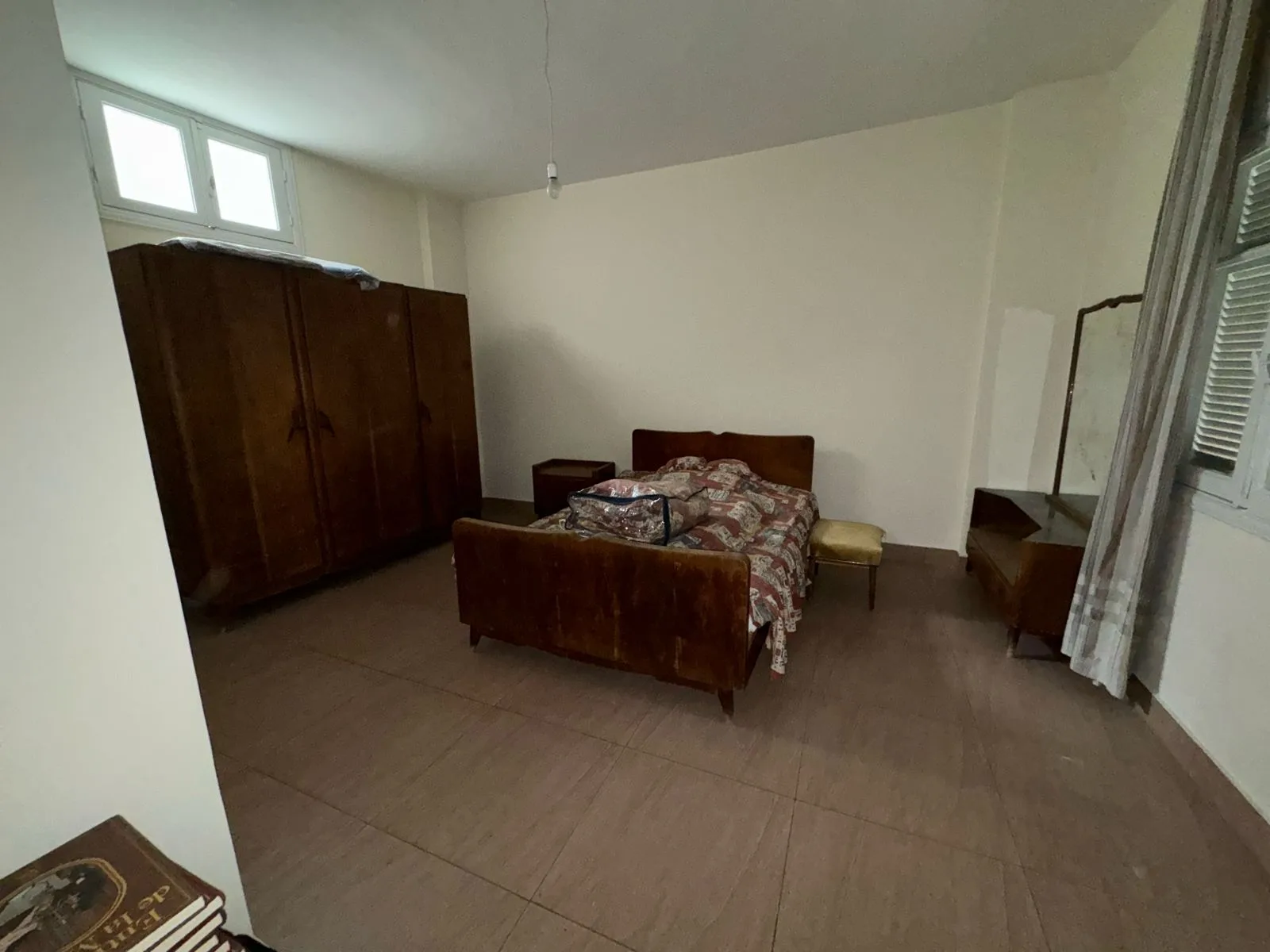 Apartment for Sale in Ain el remmeneh, Lebanon — الصورة 4