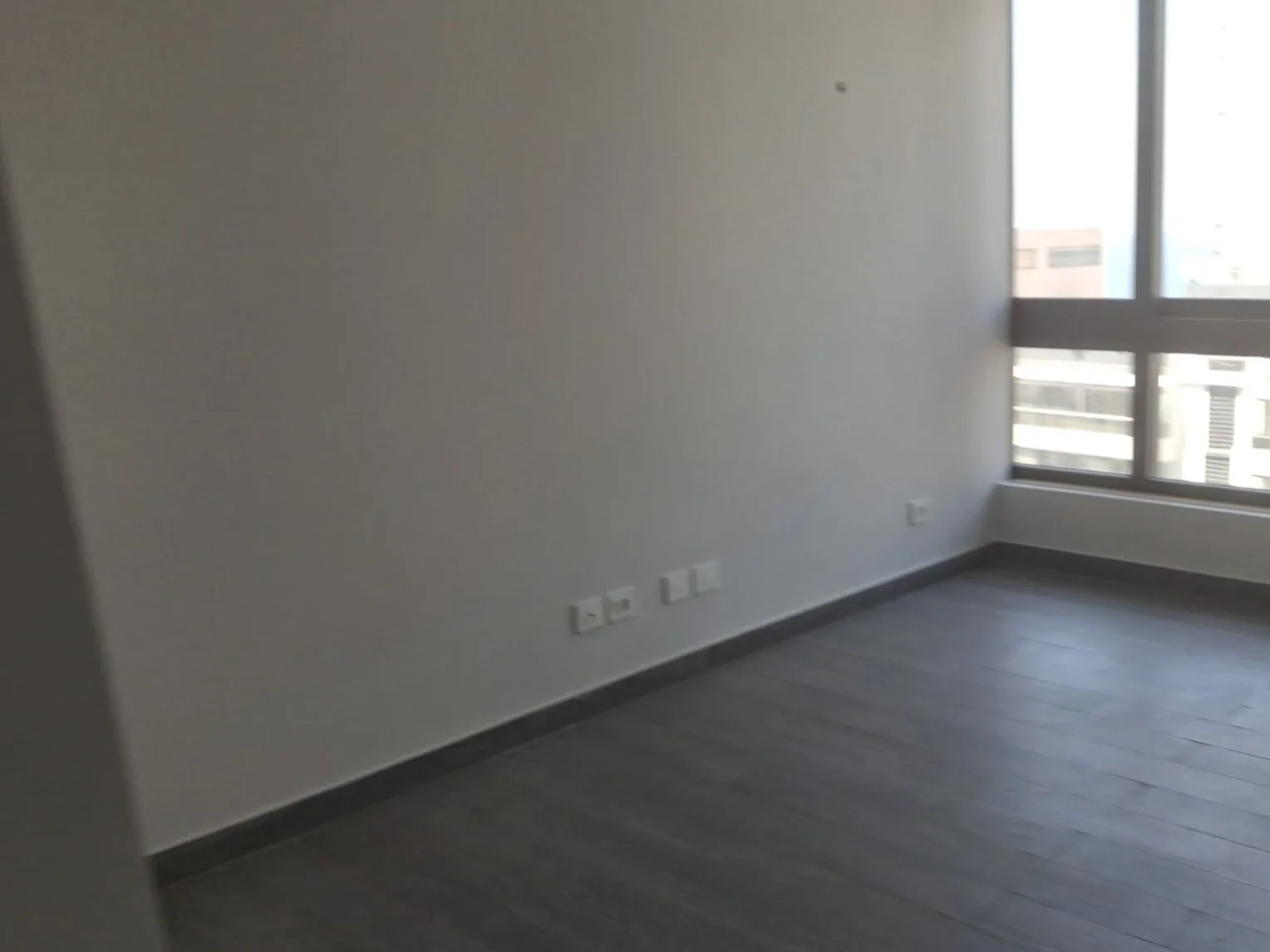 Apartment for Sale in Ain Al Mraiseh, Beirut, Lebanon — الصورة 6