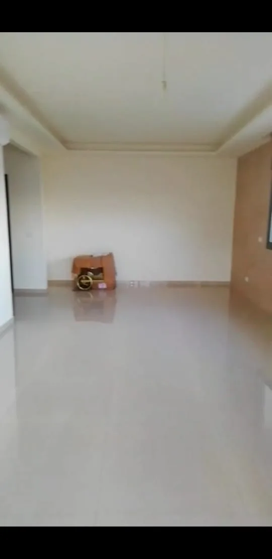 Apartment for Sale in Zouk Mikael — الصورة 6