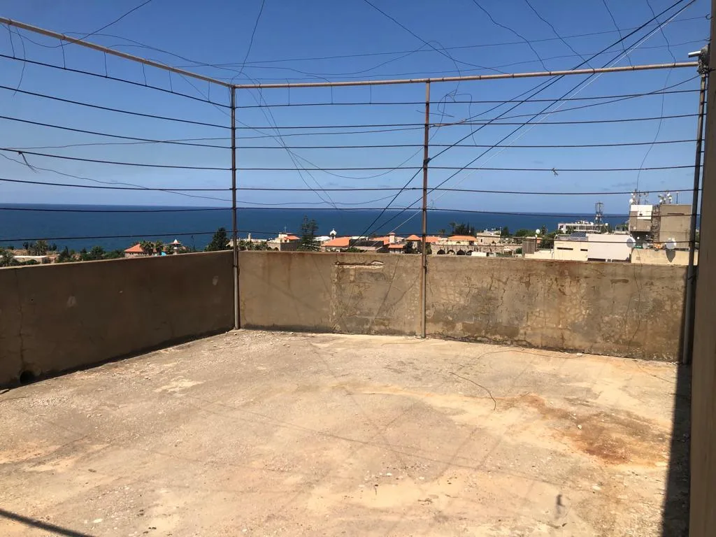 Commercial Building for rent in Jbeil — الصورة 2