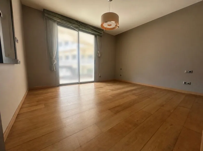 Apartment for Rent in Downtown — الصورة 3