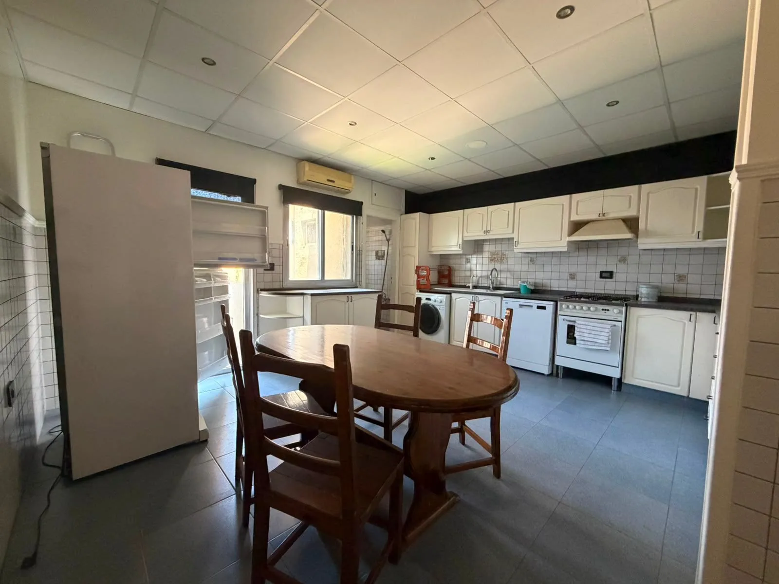 Apartment for Rent in Achrafieh — الصورة 7