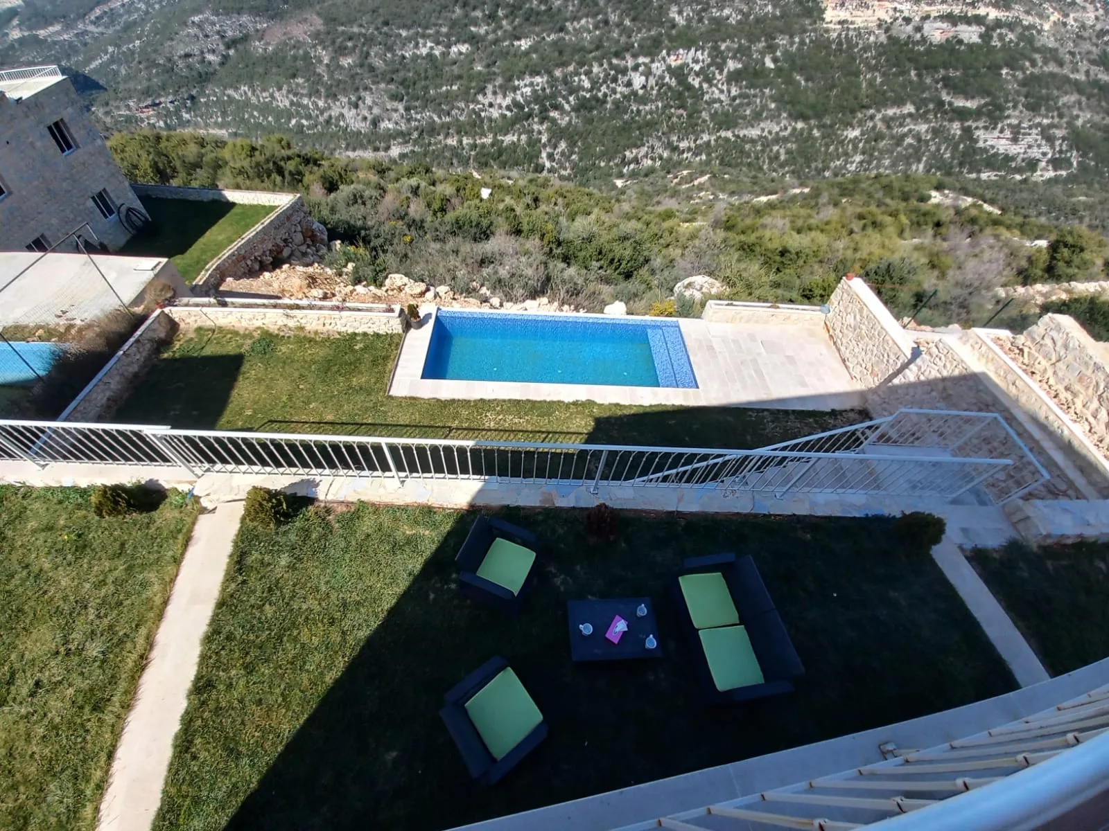 Triplex for Sale in Batroun, Lebanon — الصورة 9