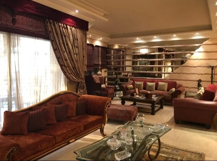 Spacious Garden Apartment for Sale in Fatqa — الصورة 3