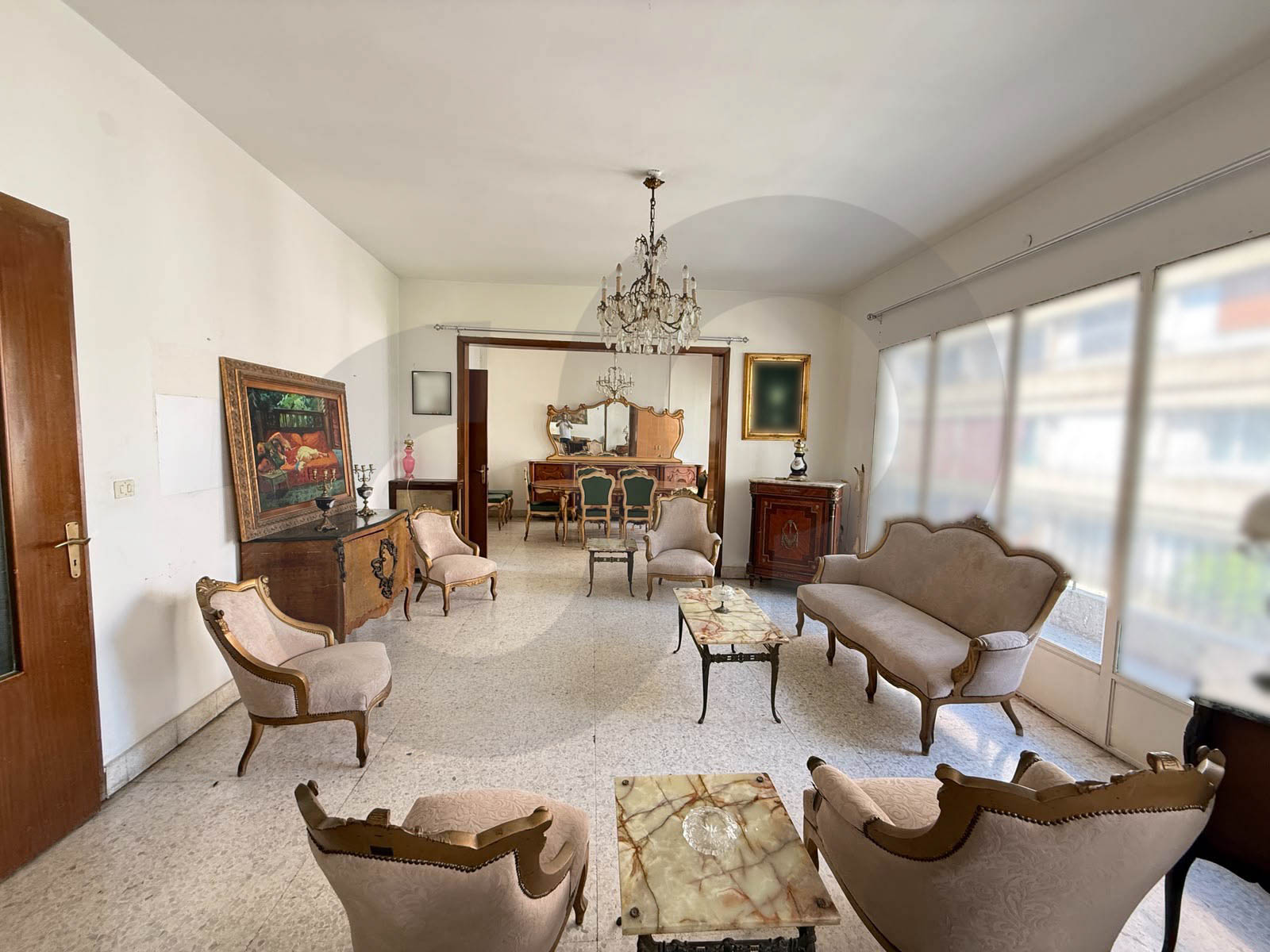 Prime Apartment for Sale/Easy access/Very well-maintained building/ACHRAFIEH-BEIRUT — الصورة 2