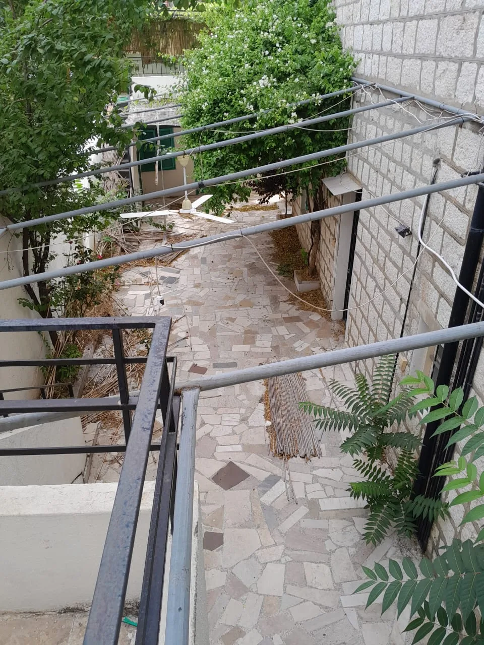 Building for Sale in Aley — الصورة 2
