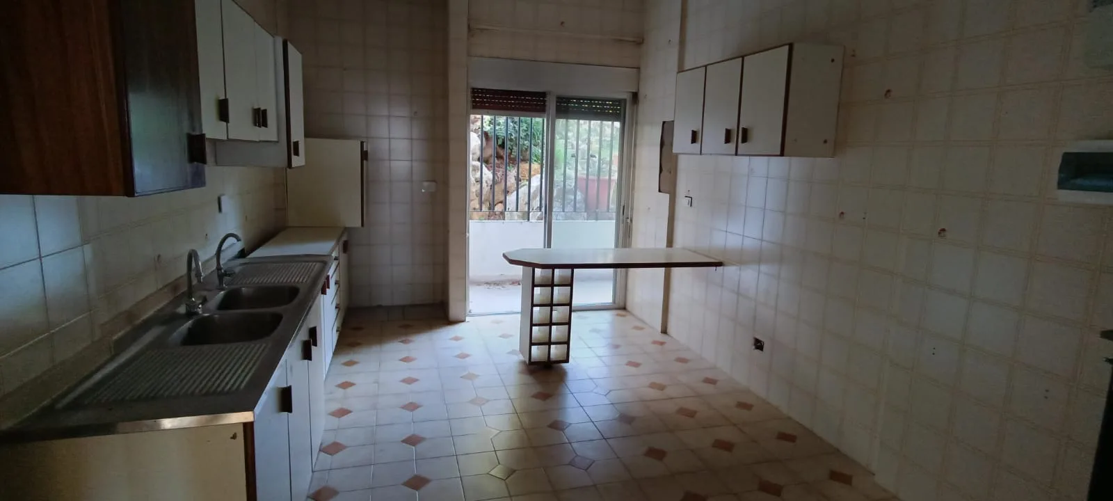 Apartment for Sale in Jeita, Lebanon — الصورة 4