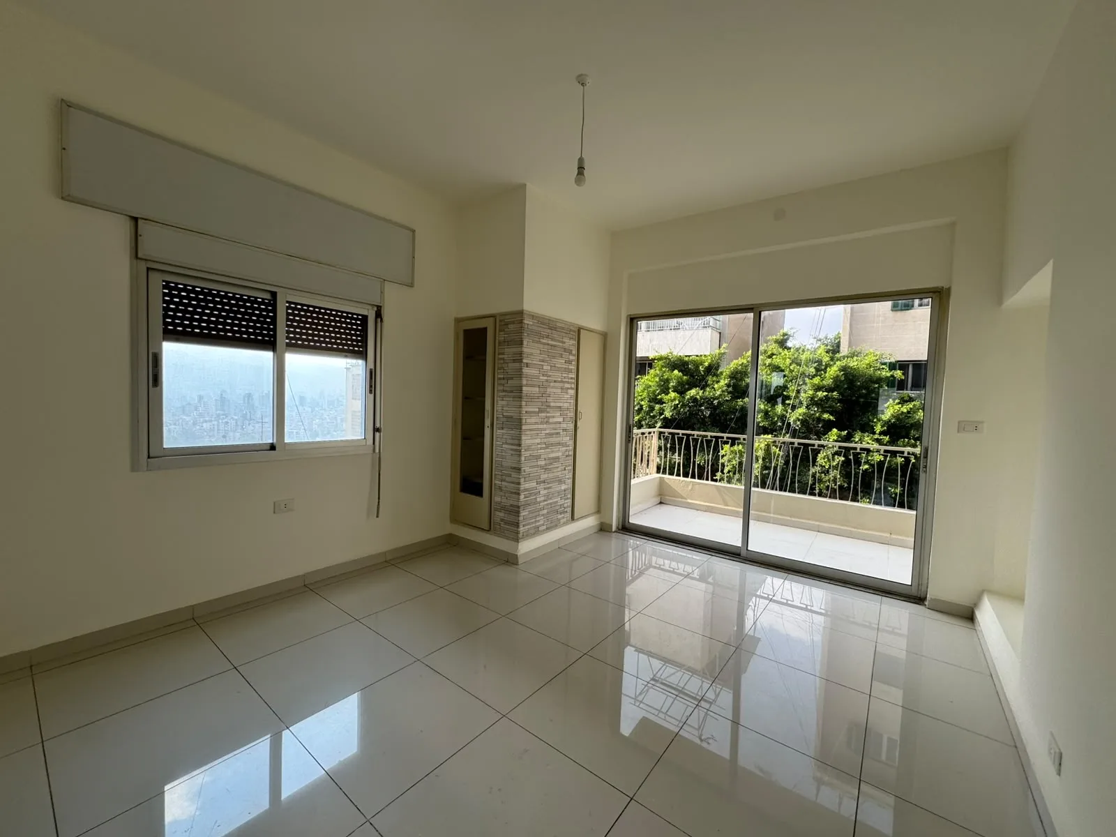 Apartment for rent in Achrafieh — الصورة 4