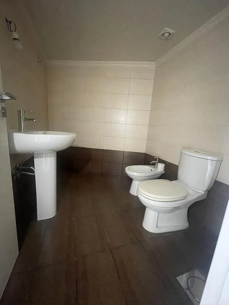 Office for rent in Fatqa — الصورة 3