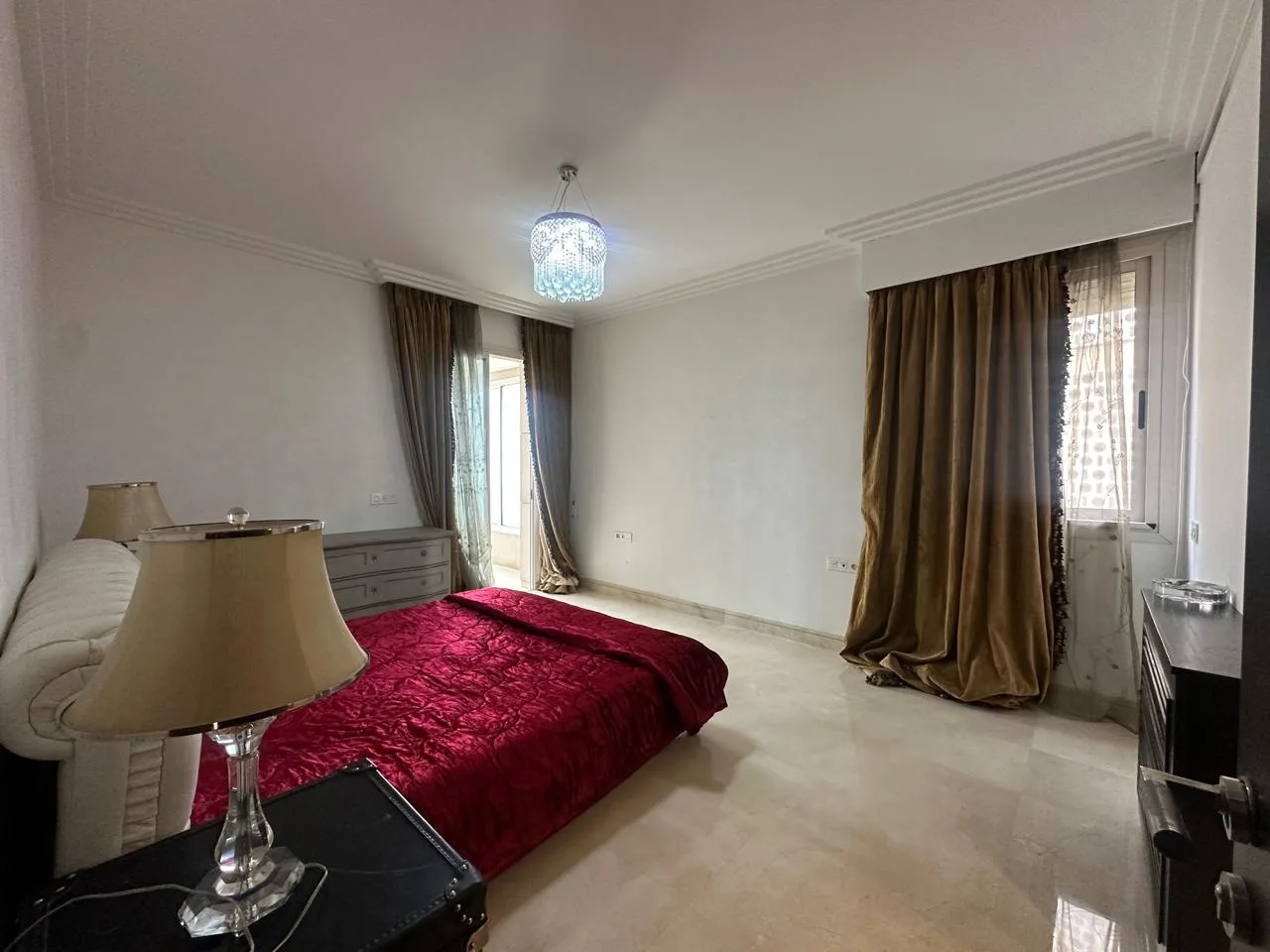 Apartment for Sale in Ras Beirut — الصورة 9