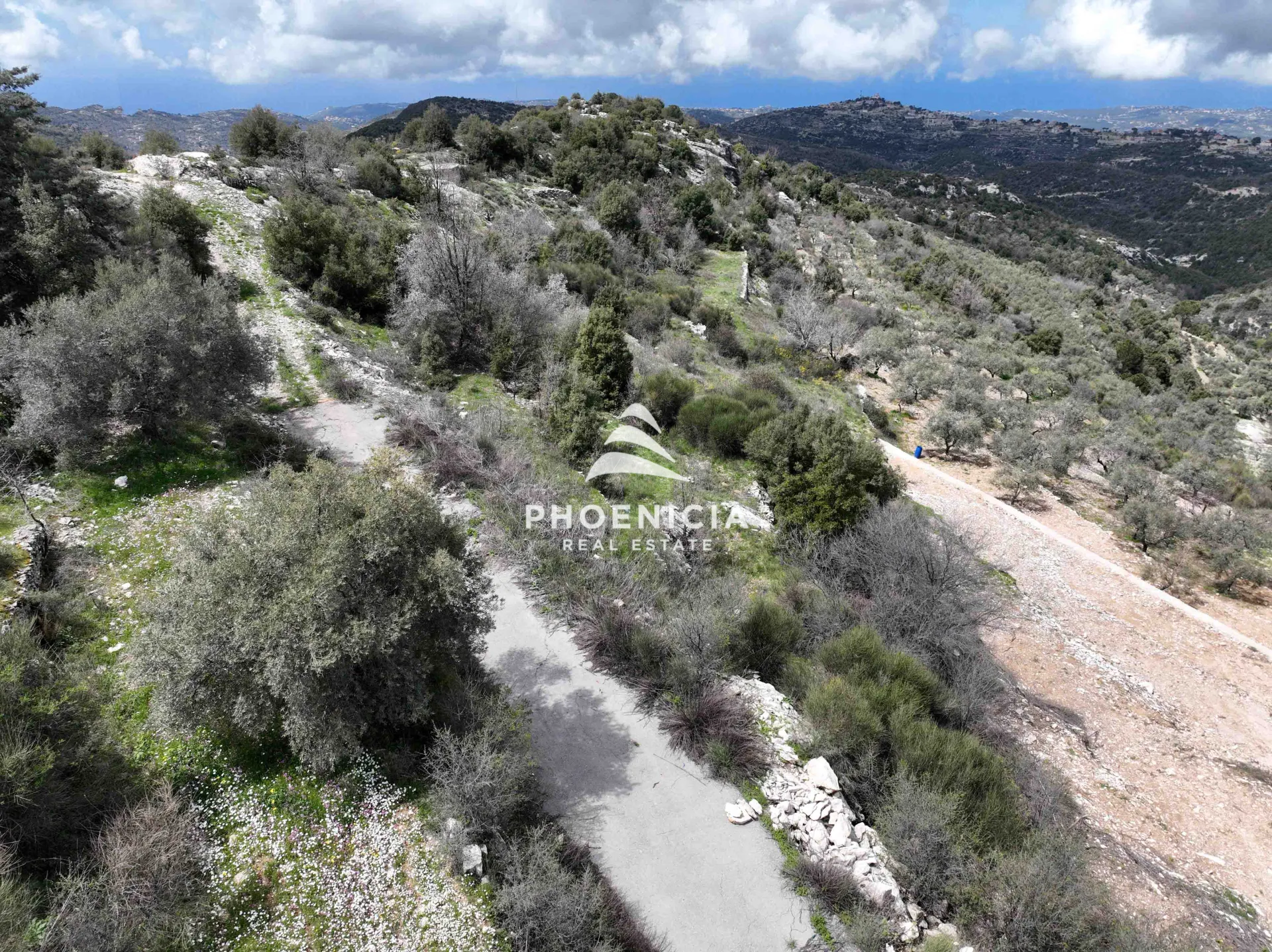 Residential Land for sale in Mayfouk, Jbeil, Lebanon — الصورة 3