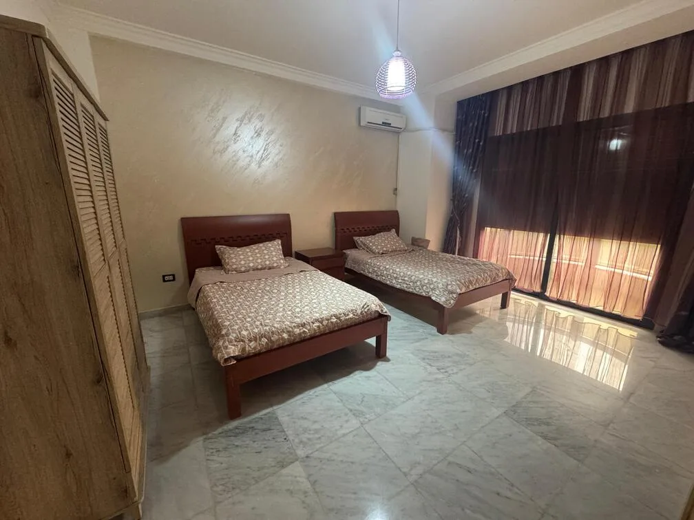 Apartment for Sale in Ramlet El Baida, Bayrut, Lebanon — الصورة 10