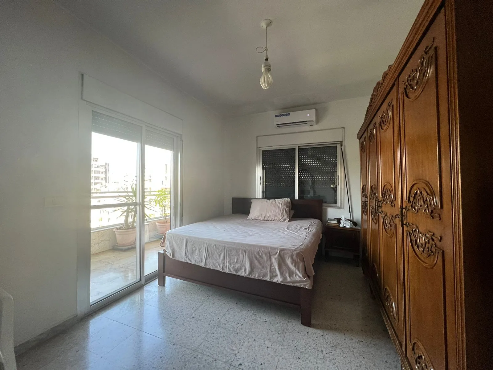 Apartment for Sale in Badaro, Beirut, Lebanon — الصورة 8