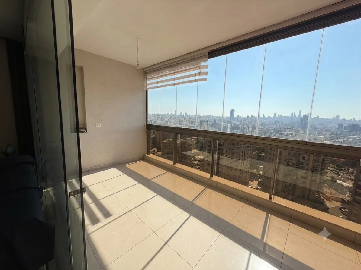 Apartment for Sale in Jdeideh — الصورة 6