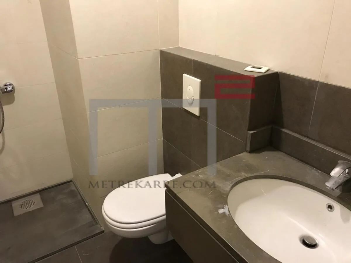 Apartment for Sale in Gemmayze — الصورة 4