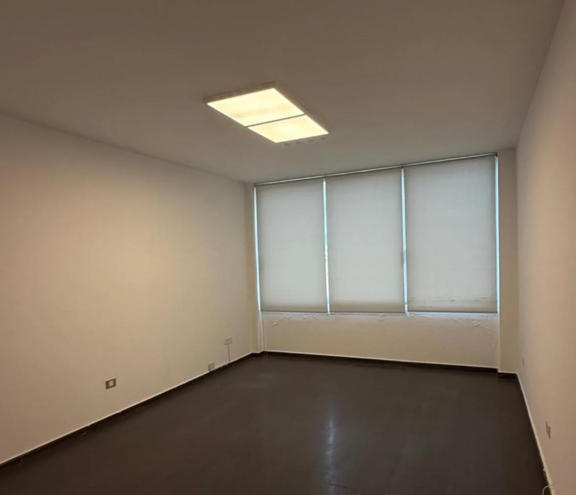 Office for rent in Badaro — الصورة 2