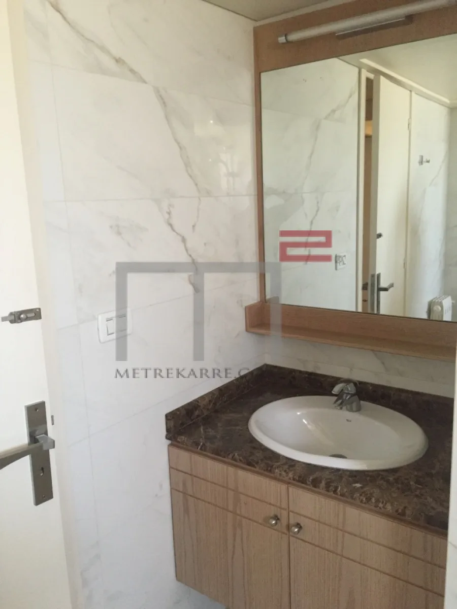 Apartment for Sale in Verdun — الصورة 3