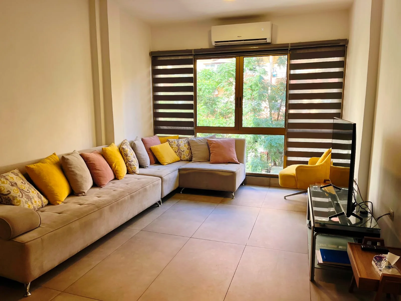Apartment for Rent in Manara, Ras Beirut — الصورة 1