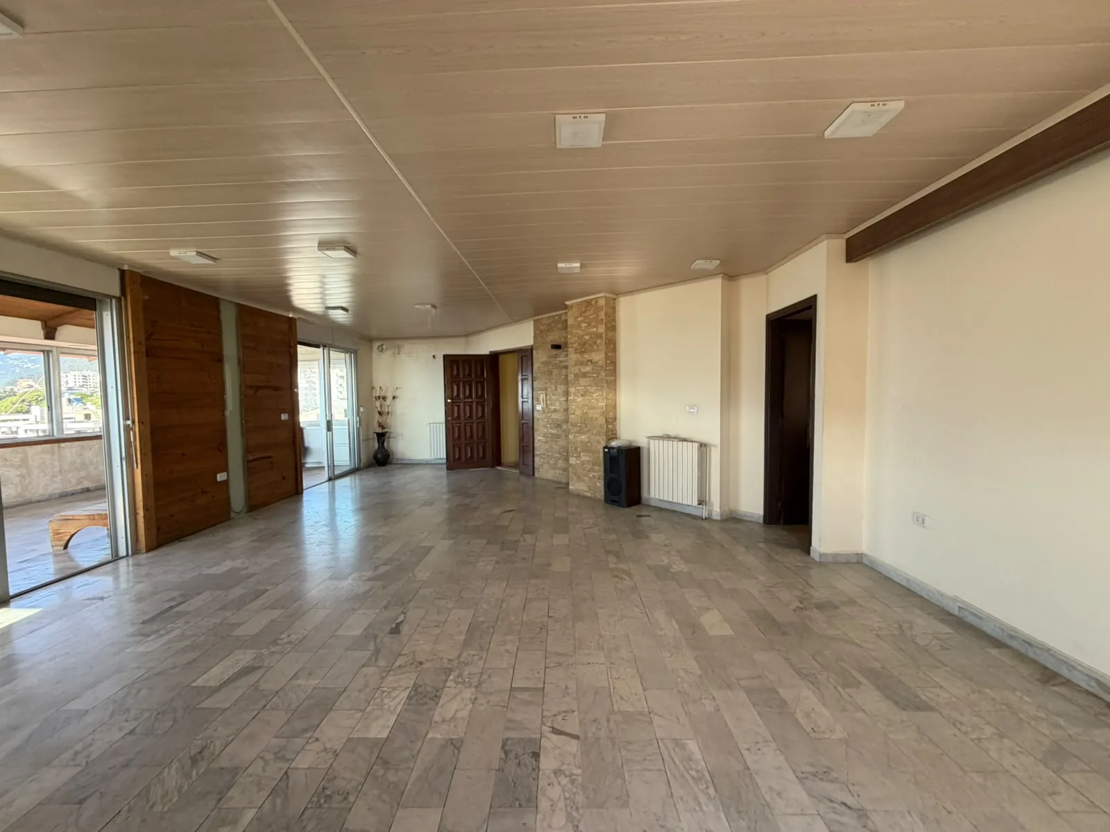 Apartment for Sale in Adonis — الصورة 4