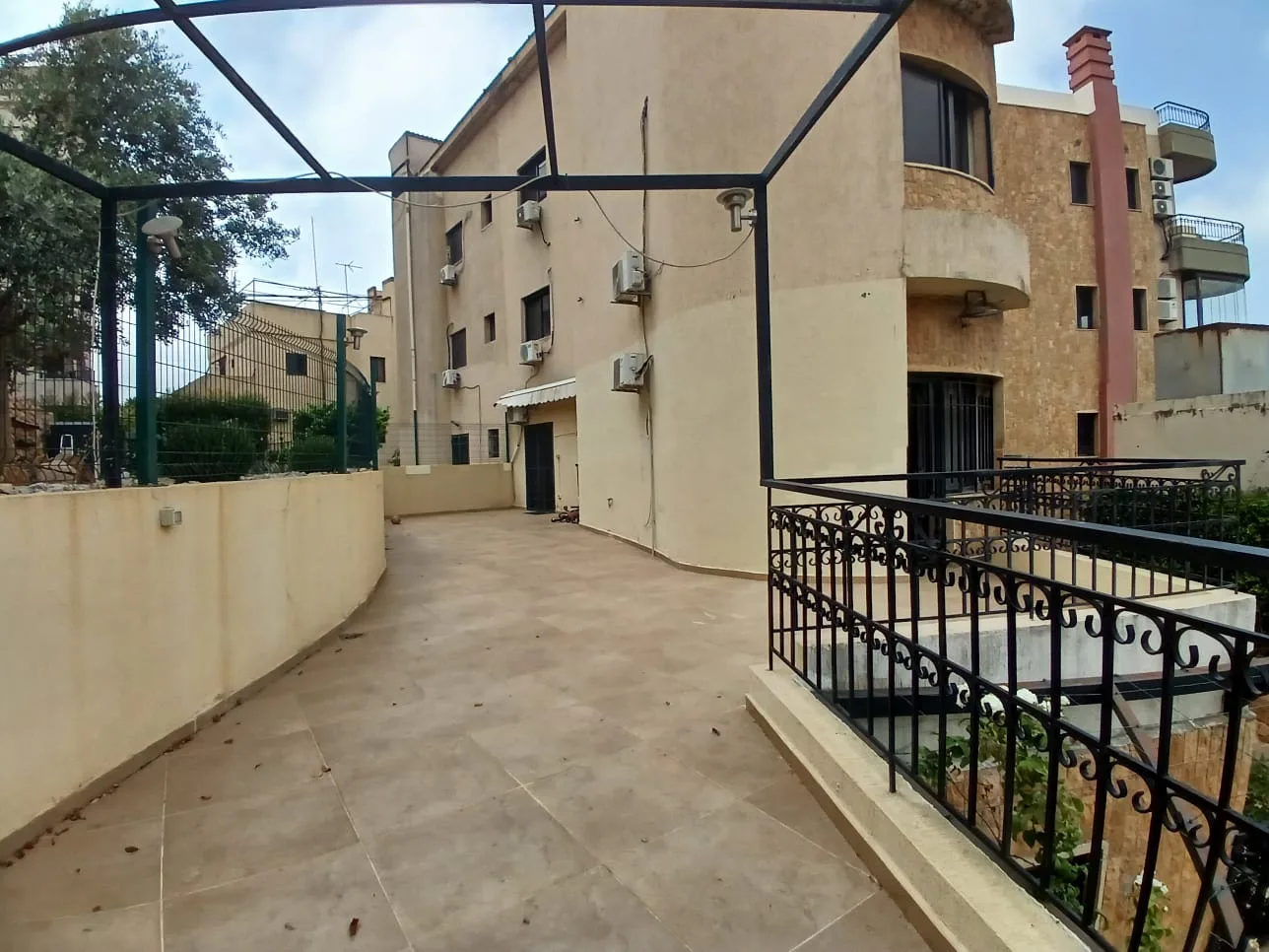 Apartment for Sale in Bsalim — الصورة 8