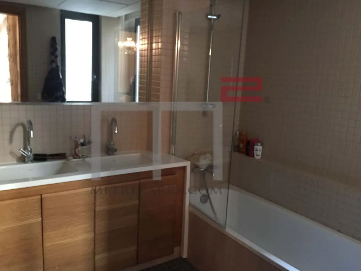 Apartment for Sale in Downtown — الصورة 3