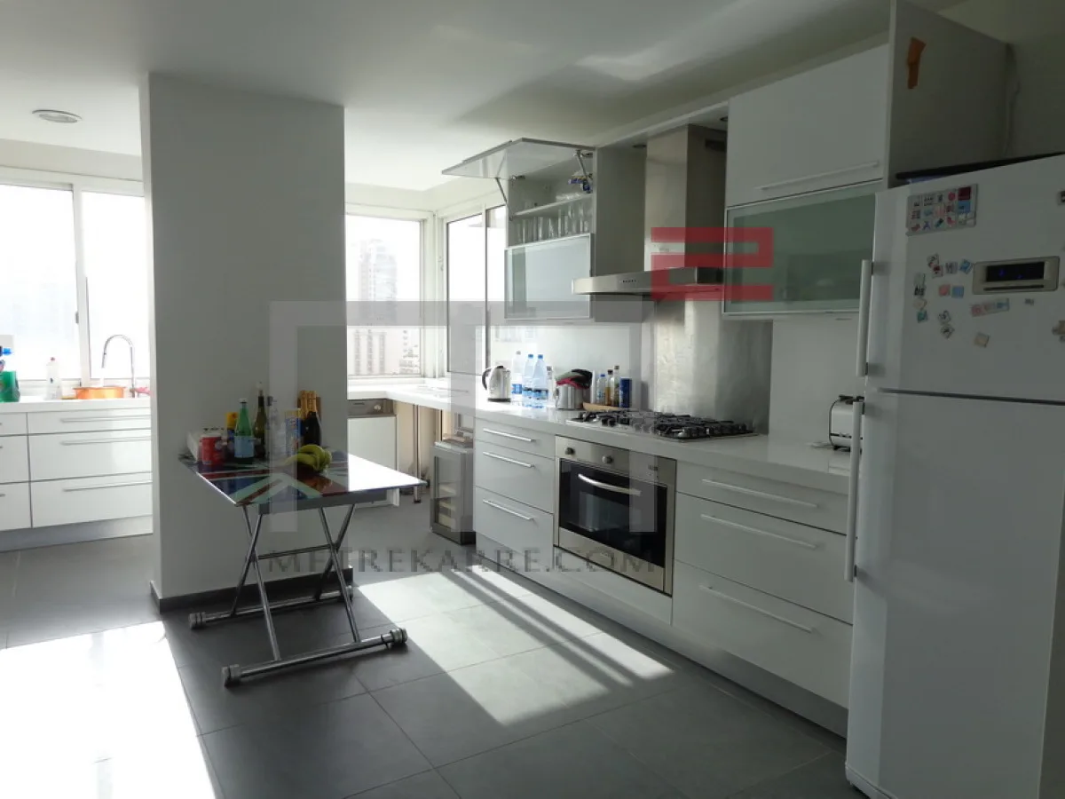 Apartment for Rent in Achrafieh — الصورة 3