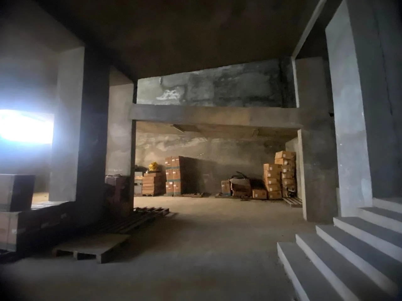 Warehouse for Sale in Ramlet El Baida — الصورة 2