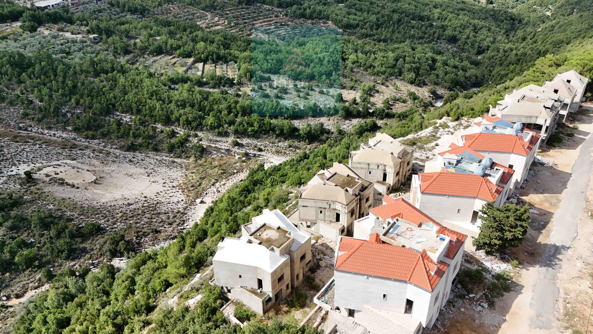 2 Twin Villas for Sale in Jbeil | Unique Investment Deal! — الصورة 7