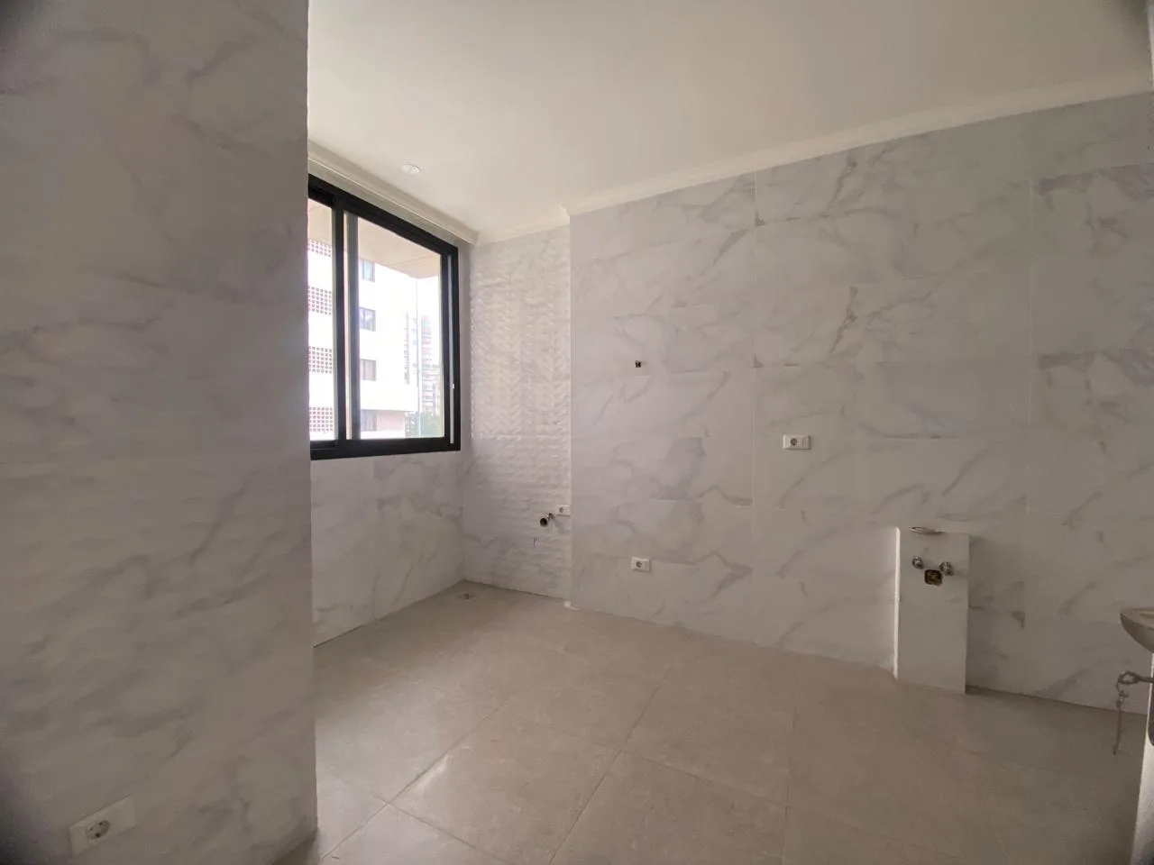 Apartment for sale in Achrafieh, Beirut, Lebanon — الصورة 4