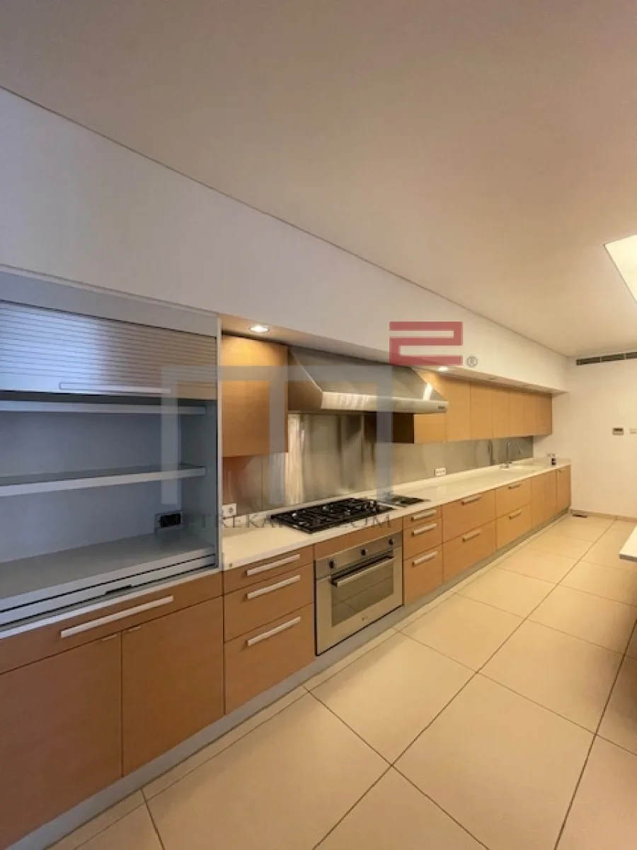 Apartment for Sale in Gemmayze — الصورة 5