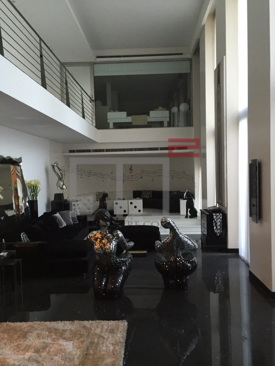 Duplex for Rent in Gemmayze — الصورة 2