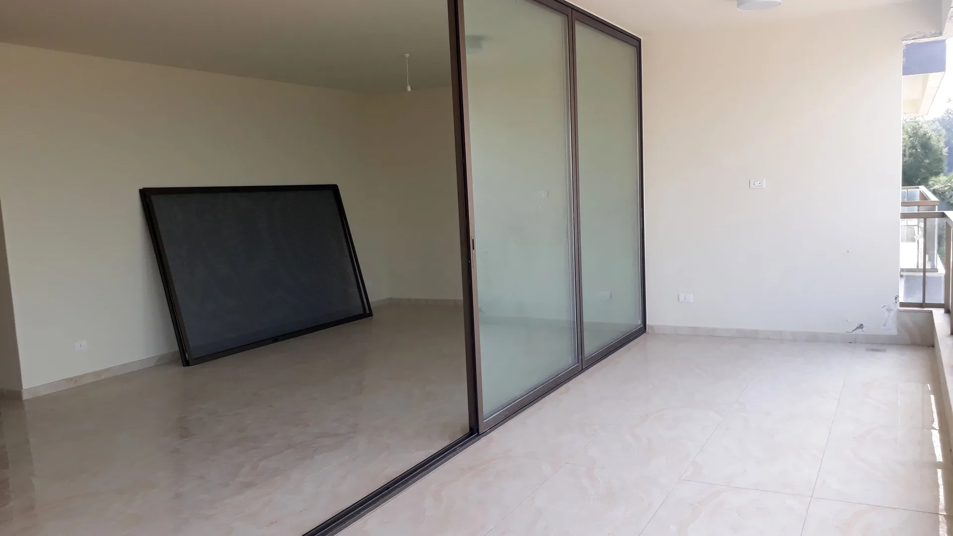Duplex for Sale in Bsalim, Lebanon — الصورة 8