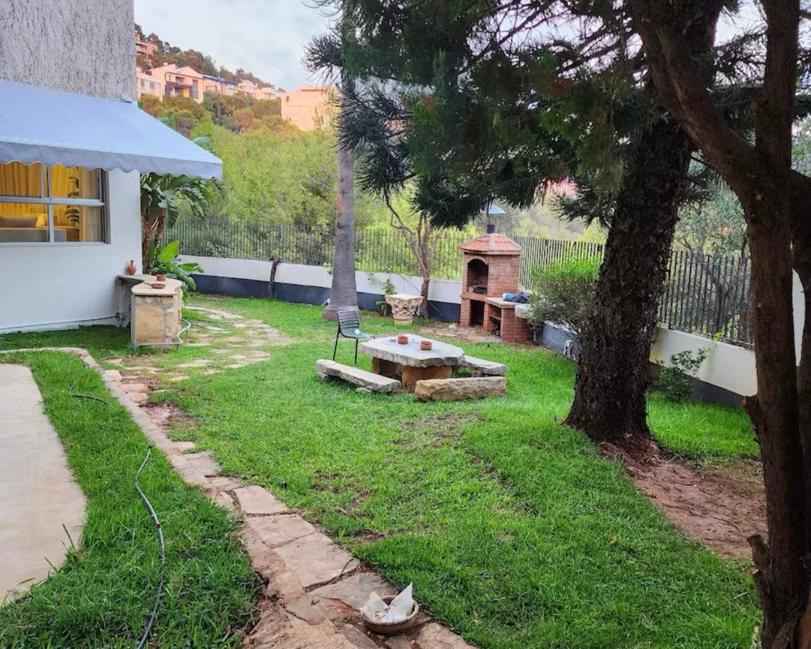 Apartment for Sale in Yarze with a Garden and Private Entrance — الصورة 15