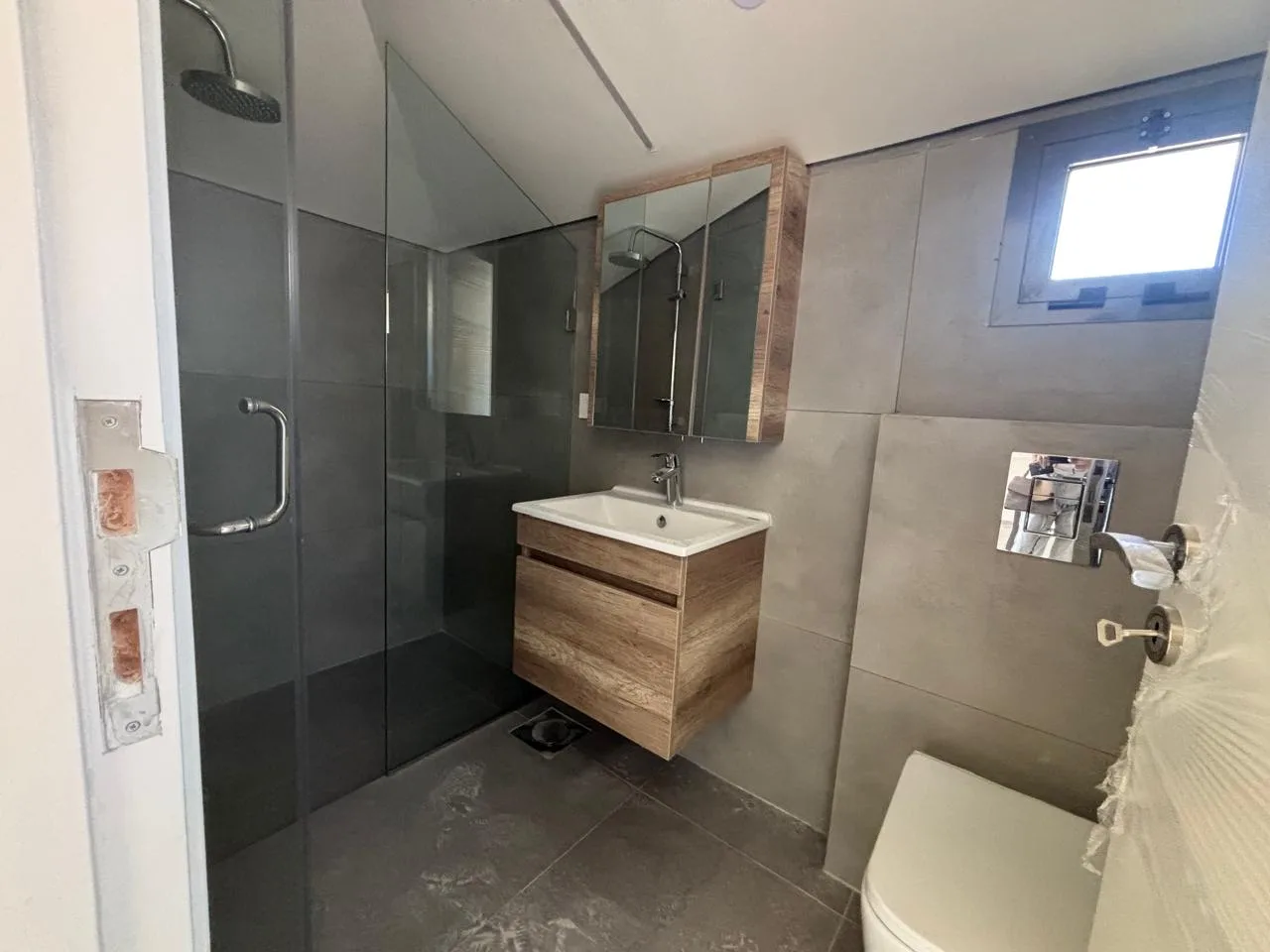 Loft for Sale in Baabdat — الصورة 4