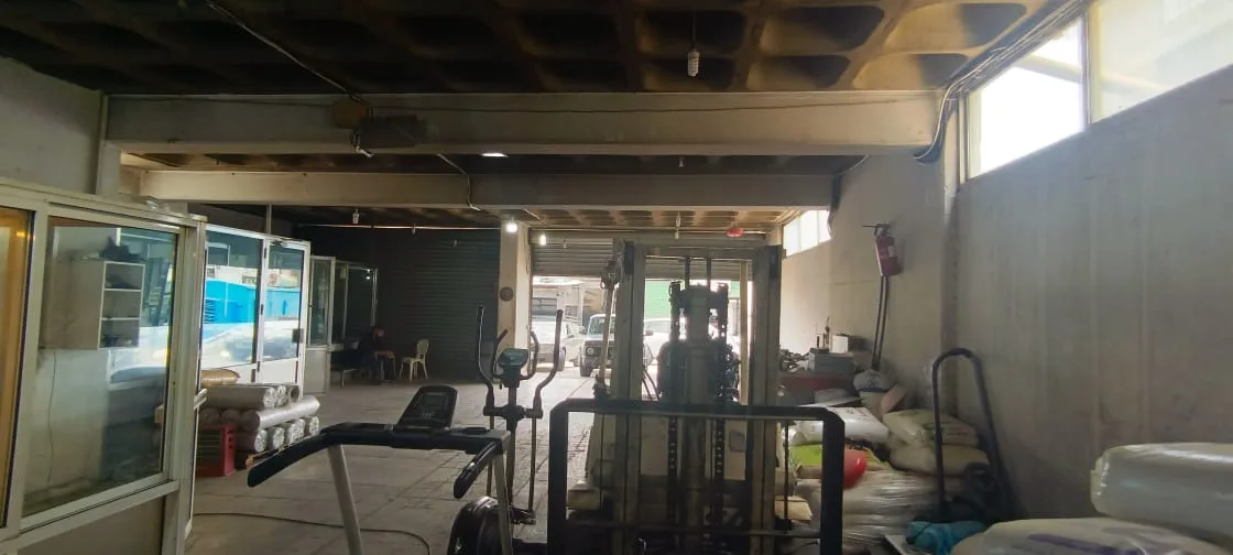 Industrial Unit for Sale in Mazraat Yachoua — الصورة 1
