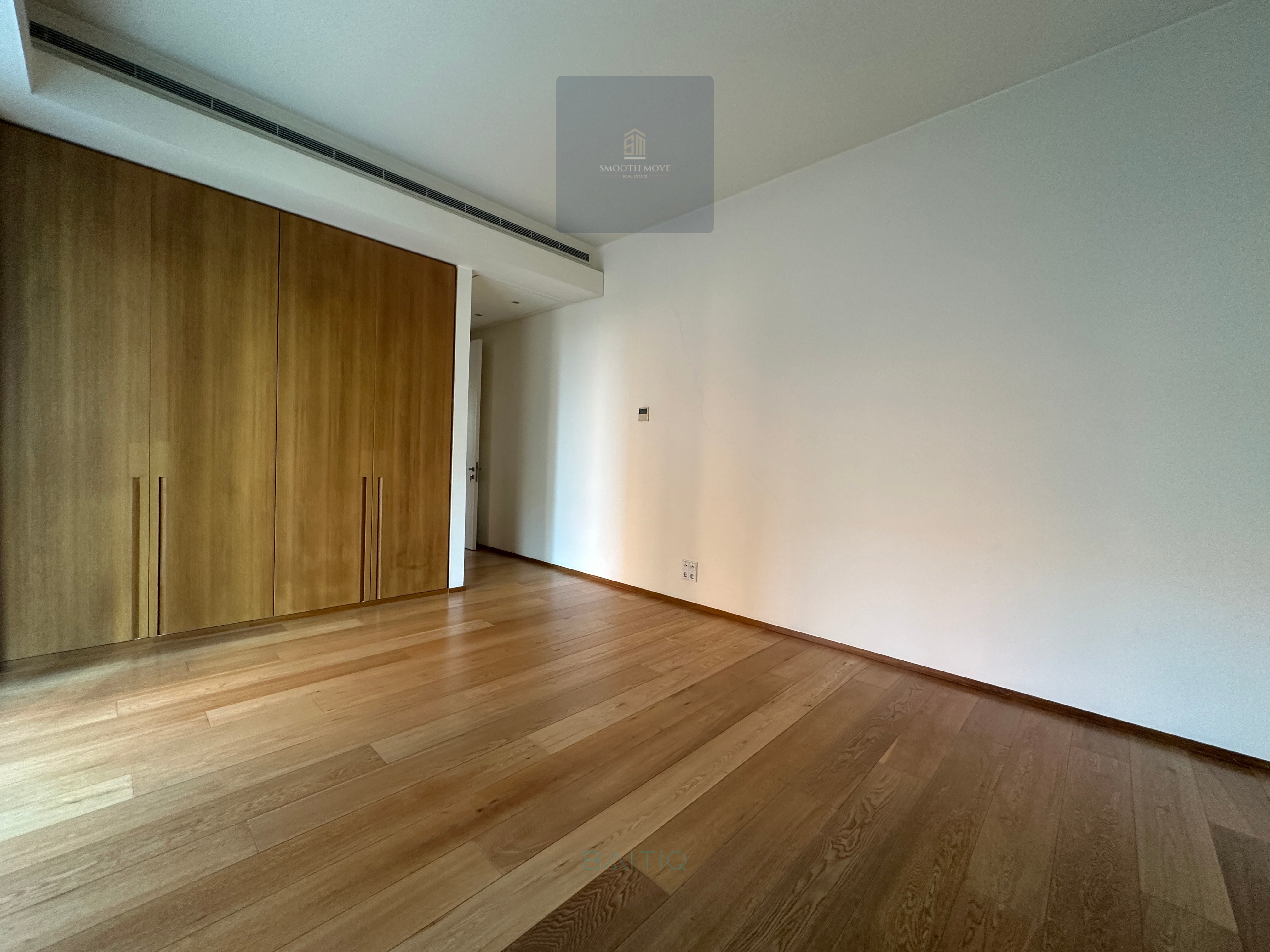 Huge Apartment for Sale in Downtown, Beirut — الصورة 8