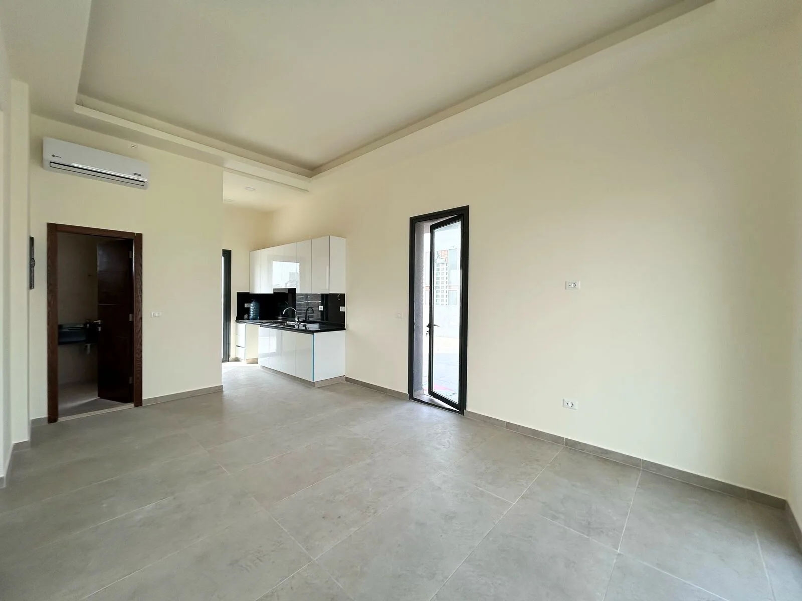 Apartment for Sale in Verdun,, Beirut, Lebanon — الصورة 5