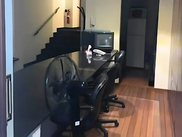 Office for sale in Downtown — الصورة 4