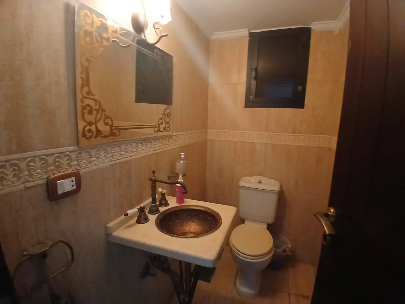 Apartment for Sale in Aaoukar, Lebanon — الصورة 5